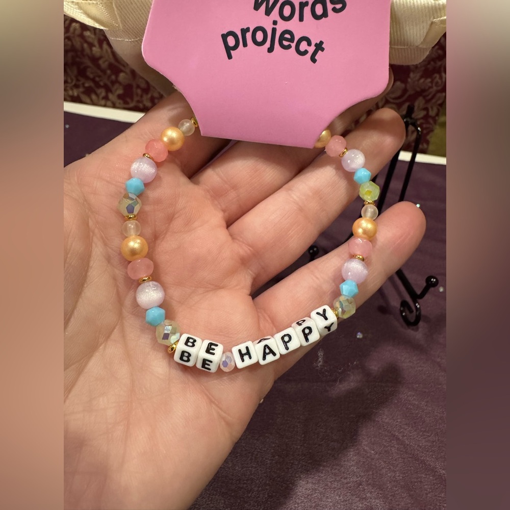 Wear and Pass it on for Little Words Project Beaded Bracelet - Multicolor - Picture 3 of 4